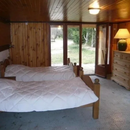4 Ch Avec Terrasse Et Parking A - Fr-1-515-15